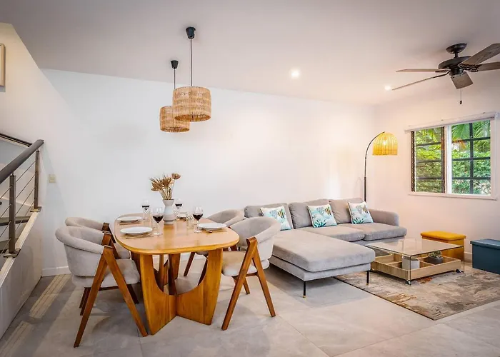 2br 2bath Private Pool Surfers Paradise 7min Walk - Vakantiehuis Tamarindo